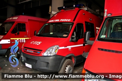 Iveco Daily IV serie
Vigili del Fuoco
Comando Provinciale di Chieti
AutoFurgone/Unità di Crisi Locale allestimento Iveco-Magirus
VF 25383
Parole chiave: Iveco Daily_IVserie VF25383