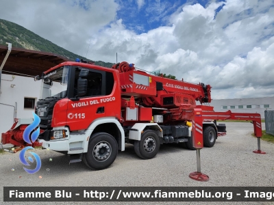 Scania P450XT
Vigili del Fuoco
Comando Provinciale di Ascoli Piceno
Allestimento TCM
VF 31221
Parole chiave: Scania P450XT VF31221