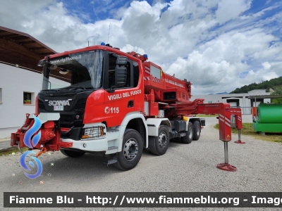 Scania P450XT
Vigili del Fuoco
Comando Provinciale di Ascoli Piceno
Allestimento TCM
VF 31221
Parole chiave: Scania P450XT VF31221