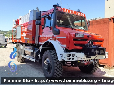 Mercedes-Benz Unimog U5023
Vigili del Fuoco
Comando Provinciale di Ascoli Piceno
Allestimento Telaio Bai
Modulo AIB Divitec/Rosenfire
VF 32199
Parole chiave: Mercedes-Benz Unimog U5023 VF32199