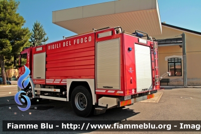 Mercedes-Benz Atego 1828 I serie
Vigili del Fuoco
Comando Provinciale di Teramo
AutoBottePompa allestimento BAI
VF 22520
Parole chiave: Mercedes-Benz Atego_1828_Iserie VF22520