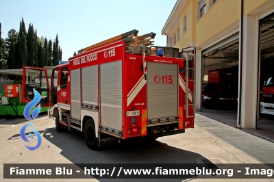 Iveco CityEuroFire 100E21 I serie
Vigili del Fuoco
Comando Provinciale dell'Aquila 
AutoPompaSerbatoio allestimento Iveco-Magirus 
Ricondizionata Fortini
VF 19813
Parole chiave: Iveco CityEuroFire_100E21_Iserie VF19813