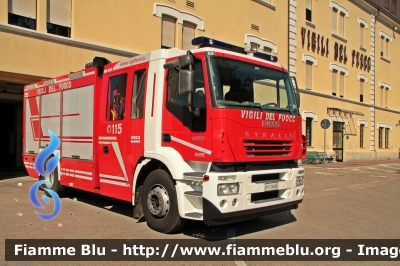 Iveco Stralis AF190S40 I serie
Vigili del Fuoco
Comando Provinciale di Teramo
AutoPompaSerbatoio allestimento Iveco-Magirus
VF 23688
Parole chiave: Iveco Stralis_AF190S40_Iserie VF23688