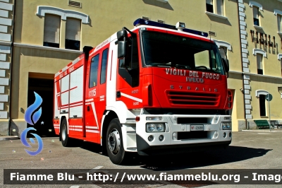 Iveco Stralis AF190S40 I serie
Vigili del Fuoco
Comando Provinciale di Teramo
AutoPompaSerbatoio allestimento Iveco-Magirus
VF 23688
Parole chiave: Iveco Stralis_AF190S40_Iserie VF23688