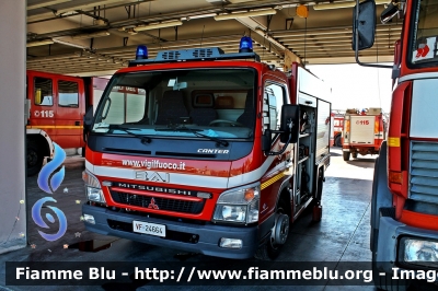 Mitsubishi Canter II serie
Vigili del Fuoco
Comando Provinciale di Ascoli Piceno
AutoPompaSerbatoio allestimento BAI I fornitura
VF 24664
Parole chiave: Mitsubishi Canter_IIserie VF24664