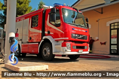 Volvo FL290 III serie
Vigili del Fuoco
Comando Provinciale di Teramo
AutoPompaSerbatoio allestimento BAI
VF 26529
Parole chiave: Volvo FL290_IIIserie VF26529