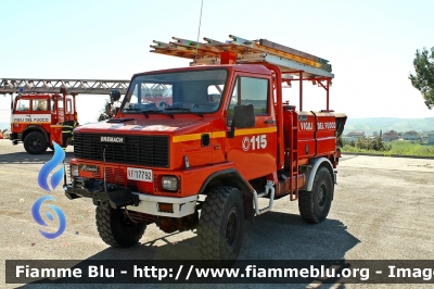 Bremach Fauno 4x4
Vigili del Fuoco
Comando Provinciale di Ascoli Piceno
Distaccamento Permanente di Fermo (FM)
Allestimento Rampini RBT 850
VF 17792
Parole chiave: Bremach Fauno_4x4 VF17792