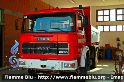 Fiat Iveco 300PC
Vigili del Fuoco
Comando Provinciale di Perugia
Distaccamento Permanente 
di Foligno (PG)
Allestimento Baribbi con
impianto scarrabile a gancio
VF 16357
Parole chiave: Fiat Iveco 300PC VF16357