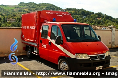 Fiat Ducato III serie
Vigili del Fuoco
Comando Provinciale di Teramo
VF 25304
Parole chiave: Fiat Ducato_IIIserie VF25304