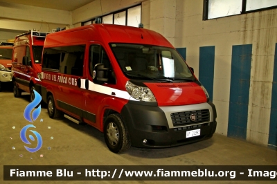 Fiat Ducato X250
Vigili del Fuoco
Comando Provinciale dell'Aquila
Nucleo Nucleare Batteriologico Chimico Radioattivo
Laboratorio mobile
VF 26393
Parole chiave: Fiat Ducato_X250 VF26393