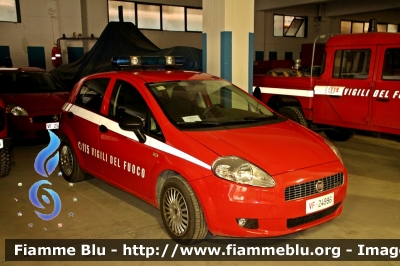 Fiat Grande Punto
Vigili del Fuoco
Comando Provinciale dell'Aquila
VF 24996
Parole chiave: Fiat Grande_Punto VF24996