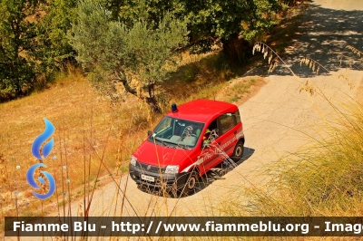 Fiat Nuova Panda 4x4 I serie
Vigili del Fuoco
Comando Provinciale di Ascoli Piceno
VF 24354
Parole chiave: Fiat Nuova_Panda_4x4_Iserie VF24354