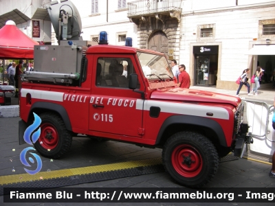 Land Rover Defender 90
Vigili Del Fuoco
Comando Provinciale di Ascoli Piceno
Esemplare con Fotoelettrica
VF 22316
Parole chiave: Land-Rover Defender_90 VF22316