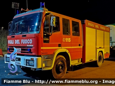 Iveco EuroFire 150E27 I serie
Vigili del Fuoco
Scuola di Formazione Operativa
Montelibretti (RM)
AutoPompaSerbatoio allestimento Iveco-Magirus
VF 18688
Parole chiave: Iveco EuroFire 150E27_Iserie VF18688