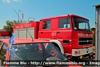 Iveco OM 160
Vigili del Fuoco
Comando Provinciale di Macerata
AutoPompaSerbatoio allestimento Baribbi
VF 11709
Mezzo Dismesso
Parole chiave: Iveco OM 160 VF11709