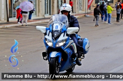 Yamaha FJR 1300 II serie 
Polizia di Stato 
Polizia Stradale 
Allestimento Elevox 
in scorta al Giro d'Italia 2021 
Moto "8"
Parole chiave: Yamaha / FJR_1300_IIserie / Giro_D_Italia_2021