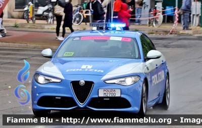 Alfa Romeo Nuova Giulia Q4
Polizia di Stato
Polizia Stradale
POLIZIA M2700
in scorta al Giro d'Italia 2021
Vettura "1"

Parole chiave: Alfa-Romeo / / / Nuova_Giulia_Q4 / / / POLIZIAM2700 / / / Giro_D_Italia_2021