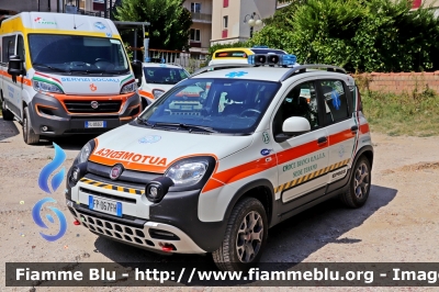 Fiat Nuova Panda 4x4 II serie
Pubblica Assistenza Croce Bianca Teramo (TE)
Automedica
Parole chiave: Fiat Nuova_Panda_4x4_IIserie Automedica