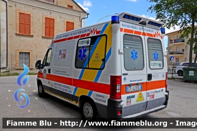 Fiat Ducato III serie
Misericordia Montegiorgio (FM)
Allestita Mariani Fratelli
M16
Parole chiave: Fiat Ducato_IIIserie Ambulanza