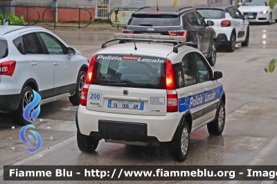 Fiat Panda 4X4 II serie
Polizia Locale di Ascoli Piceno
Polizia Locale YA006AM
Parole chiave: Fiat Panda_4X4_IIserie Polizia_Locale_YA006AM