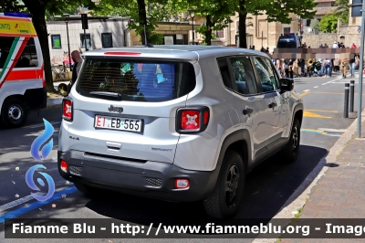 Jeep Renegade restyle
Esercito Italiano
EI EB 565
Parole chiave: Jeep Renegade_restyle EI_EB_565