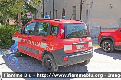 Fiat Nuova Panda 4x4 II Serie
Vigili del Fuoco Comando Provinciale Di Ascoli Piceno
VF 32607
Parole chiave: Fiat Nuova_Panda_4X4_IIserie VF32607