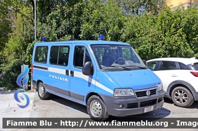 Fiat Ducato III serie
Polizia di Stato
Polizia F0215
Parole chiave: Fiat Ducato_IIIserie Polizia_F0215