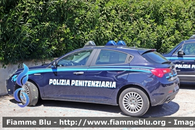 Alfa Romeo Nuova Giulieta restyle
Polizia Penitenziaria
Polizia Penitenziaria 965 AF
Parole chiave: Alfa_Romeo Nuova_Giulietta_restyle Polizia_Penitenziaria_965_AF