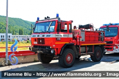 Iveco 80-17
Vigili del Fuoco
Comando Provinciale di Rieti
Allestimento Baribbi
VF 15111
Parole chiave: Iveco 80-17 VF15111