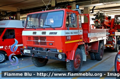 Iveco 90PC
Vigili del Fuoco
Comando Provinciale di Terni
VF 13681
Parole chiave: Iveco 90PC VF13681