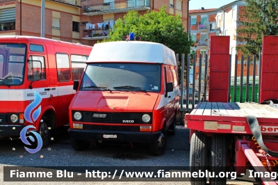 Iveco Daily I serie
Vigili del Fuoco
Comando Provinciale di Rieti
Mezzo Dismesso
VF 12779
Parole chiave: Iveco Daily_Iserie VF12779