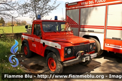 Land Rover Defender 90
Vigili del Fuoco
Comando Provinciale di Teramo
Distaccamento Misto di Nereto (TE)
VF 22332
Parole chiave: Land-Rover Defender_90 VF22332