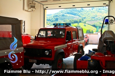 Land Rover Defender 110
Vigili del Fuoco
Comando Provinciale di Teramo
VF 25616
Parole chiave: Land-Rover Defender_110 VF25616