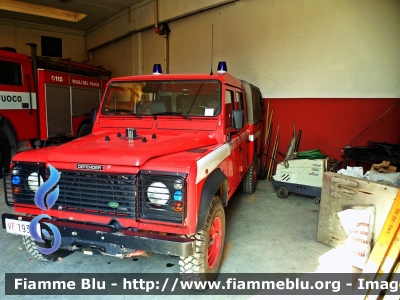 Land Rover Defender 130
Vigili del Fuoco
Comando Provinciale di Perugia
Distaccamento Volontario di Norcia
VF 19337
Parole chiave: Land-Rover Defender_130 VF19337