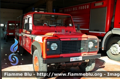 Land Rover Defender 130
Vigili del Fuoco
Comando Provinciale di Macerata
Distaccamento Permanente di Civitanova Marche (MC)
VF 18465
Parole chiave: Land-Rover Defender_130 VF18465