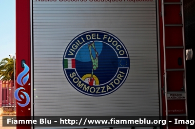 Man TGL 12.250 II serie
Vigili del Fuoco
Comando Provinciale di Teramo
Nucleo Sommozzatori di Roseto (TE)
Allestimento Piemme-Matacena "Ocean 120"
Logo
VF 26526
Parole chiave: Man TGL_12.250_IIserie VF26526