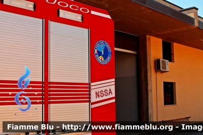 Man TGL 12.250 II serie
Vigili del Fuoco
Comando Provinciale di Teramo
Nucleo Sommozzatori di Roseto (TE)
Allestimento Piemme-Matacena "Ocean 120"
VF 26526
Parole chiave: Man TGL_12.250_IIserie VF26526