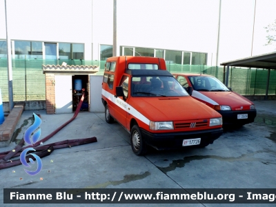 Fiat Fiorino II serie
Vigili Del Fuoco
Comando Provinciale di Teramo
Distaccamento misto di Nereto (TE)
VF 17726
Parole chiave: Fiat Fiorino_IIserie VF17726