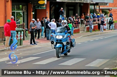 Bmw r850rt II serie
Polizia di Stato
Polizia Stradale
in scorta al Giro d'Italia 2018
Parole chiave: Bmw r850rt_IIserie Giro_d_Italia_2018