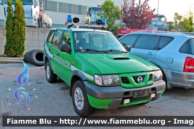 Nissan Terrano II serie restyle
Carabinieri
Comando Carabinieri Unità per la tutela Forestale, Ambientale e Agroalimentare
Parole chiave: Nissan Terrano_IIserie_restyle