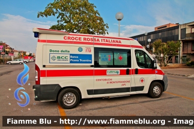 Fiat Ducato X250
Croce Rossa Italiana 
Comitato Locale di San Benedetto del Tronto
Sezione di Monteprandone
Allestimento Orion
CRI 051 AA
Parole chiave: Fiat Ducato_X250 CRI051AA Ambulanza