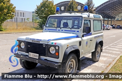 Land-Rover Defender 90
Protezione Civile
C.I.V.E.S. Teramo
Parole chiave: Land-Rover Defender_90