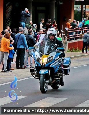 Bmw R1200RT II serie
Polizia di Stato 
Polizia Stradale
in scorta al Giro d'Italia 2018
Parole chiave: Bmw R1200RT_IIserie Giro_d_italia_2018