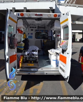 Fiat Ducato X250
118 Romagna Soccorso
Azienda USL Rimini
"BRAVO 08"
Ambulanza allestita Boneschi

*Si ringrazia il personale per la disponibilità e la collaborazione dimostrata*
Parole chiave: Fiat Ducato_X250 Ambulanza