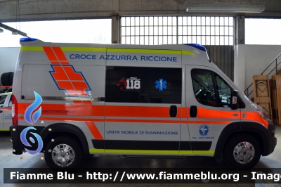 Fiat Ducato X290
Croce Azzurra Riccione
Veicolo Convenzionato 118 RiminiSoccorso
Allestita Vision
"C.A.R. 41"
Parole chiave: Fiat Ducato_X290 Ambulanza