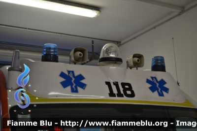 Fiat Ducato X250
118 Romagna Soccorso
Azienda USL Rimini
"BRAVO 30"
Ambulanza Allestita FAST
-Variante con nuova antenna del Pc-Car-

*Si ringrazia il personale per la disponibilità e la collaborazione*
Parole chiave: Fiat Ducato_X250 Ambulanza 118_Rimini