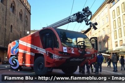 Oshkosh Bai Striker E
Vigili del Fuoco
Comando Provinciale di Bologna
Antincendio Aeroportuale
VF 25528
Parole chiave: Oshkosh Bai Striker_E VF25528