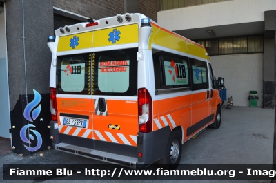 Fiat Ducato X290
118 Romagna Soccorso
Azienda USL della Romagna
Ambito Territoriale di Rimini
"BRAVO 10"
Allestita Aricar
Parole chiave: Fiat Ducato_X290 118_Rimini_Soccorso Ambulanza