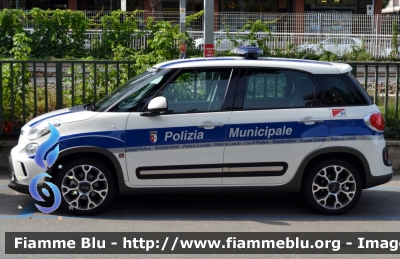 Fiat 500L Trekking
Polizia Municipale
Piacenza
Allestimento Elevox
Parole chiave: Fiat 500L_Trekking Le_Giornate_della_Polizia_Locale_2018