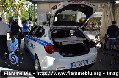 Alfa Romeo Nuova Giulietta Restyle
Polizia Locale 
San Giovanni Teatino (CH)
Allestimento Bertazzoni
-In esposizione a "Le Giornate della Polizia Locale 2017"-
Parole chiave: Alfa_Romeo Nuova_Giulietta_Restyle Le_Giornate_della_Polizia_Locale_2017